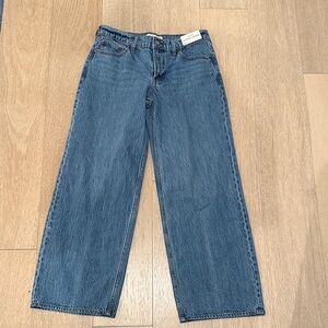 NWT Abercrombie & Fitch Ultra Loose Jeans size 27